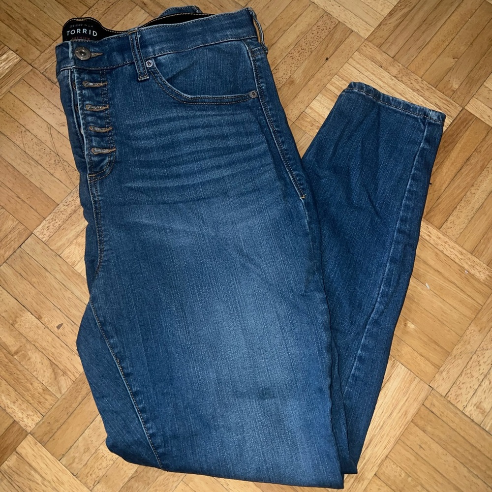 Torrid Premium Sky High Skinny Medium Wash Jeans